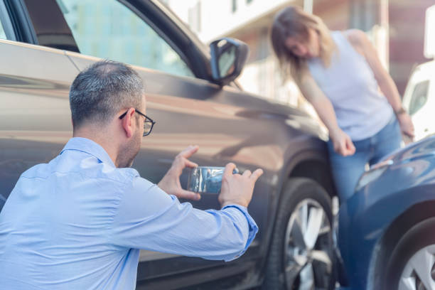 Professional Full Coverage Car Insurance technician working in Tucumcari, NM